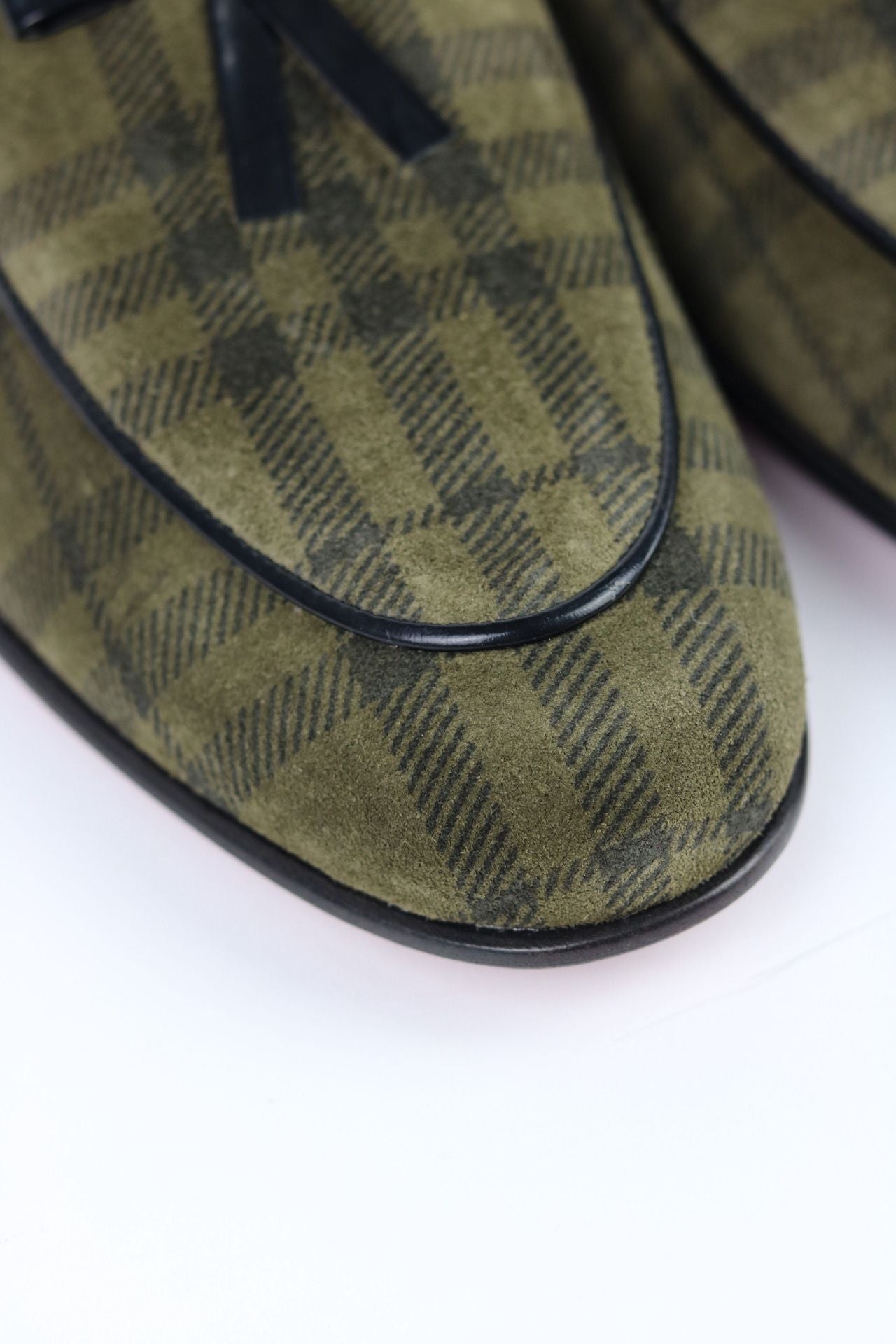 𝐒𝐔𝐄𝐃𝐄 𝐏𝐀𝐓𝐓𝐄𝐑𝐍 𝐊𝐍𝐎𝐓 𝐁𝐎𝐖